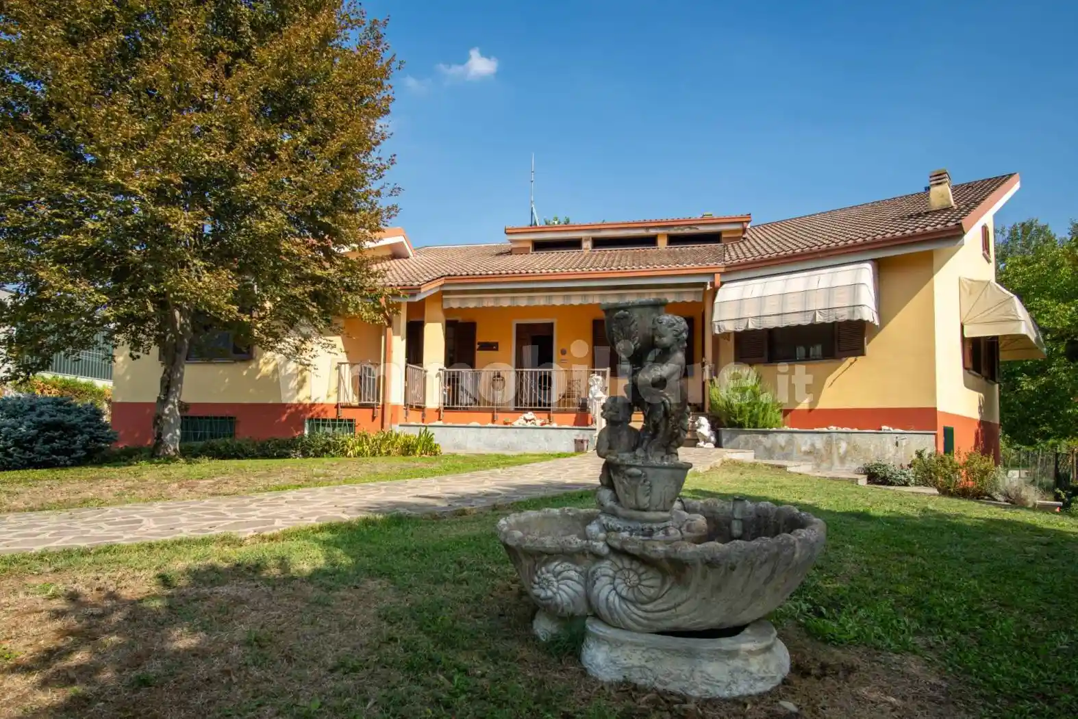 Villa in vendita a San Marzano Oliveto