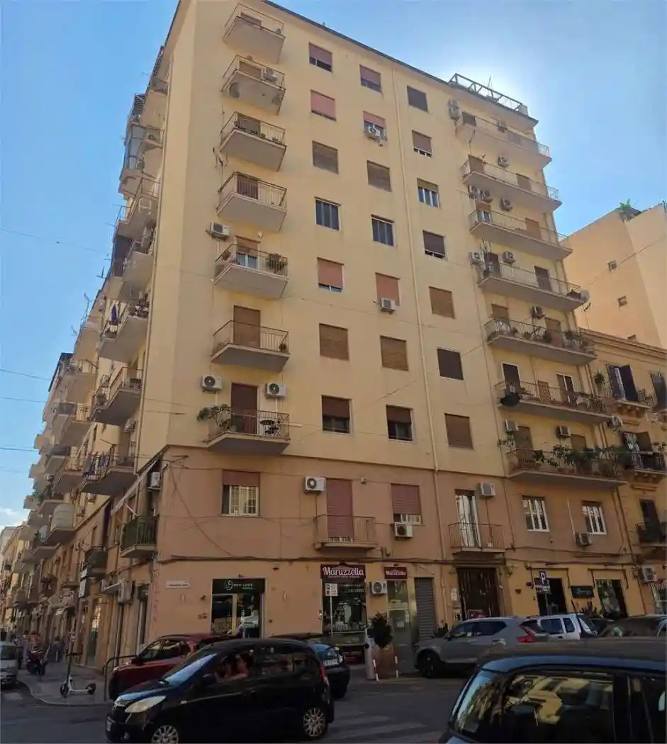 Appartamento in vendita a Palermo
