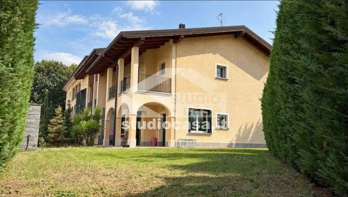 Villetta a schiera in vendita a Valbrembo