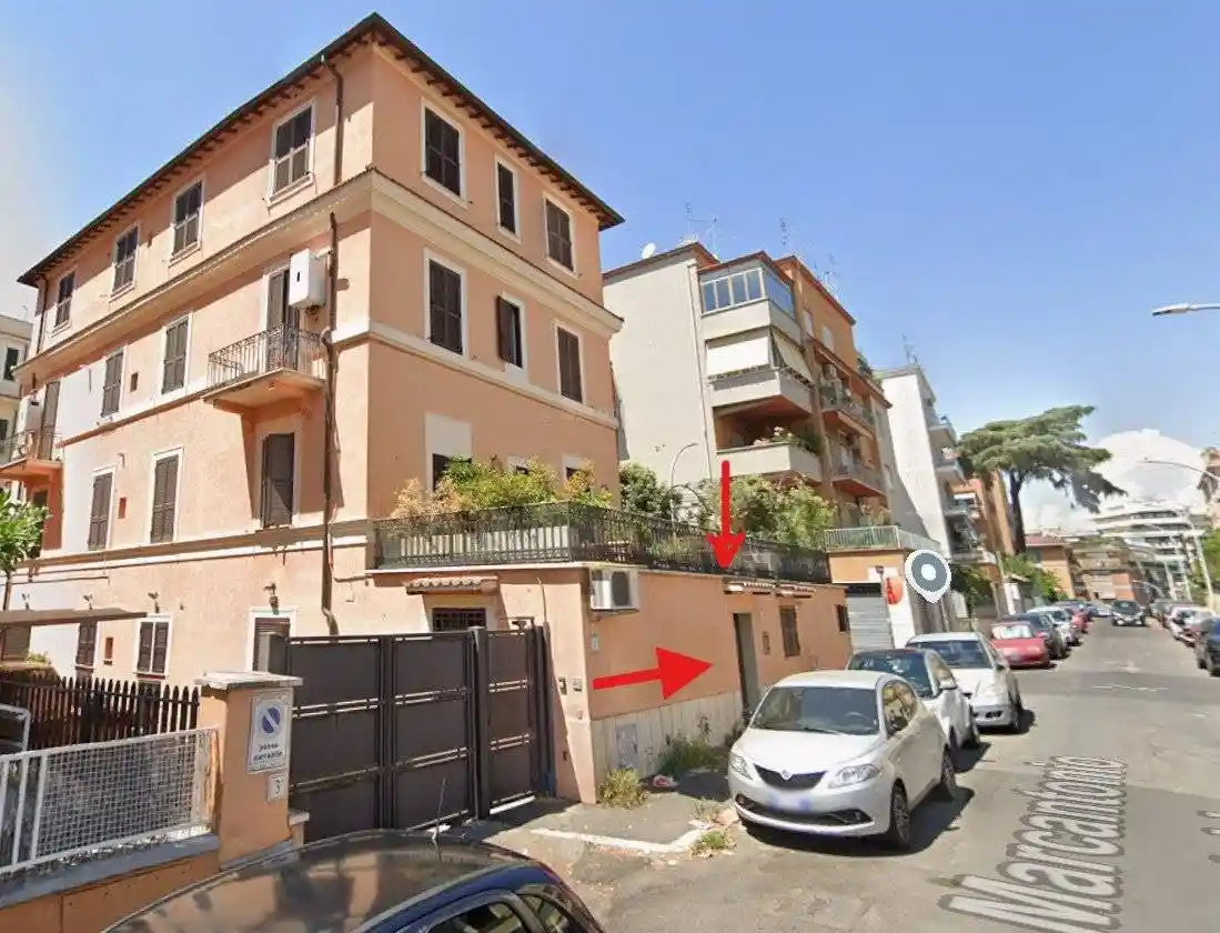 Appartamento in vendita a Roma
