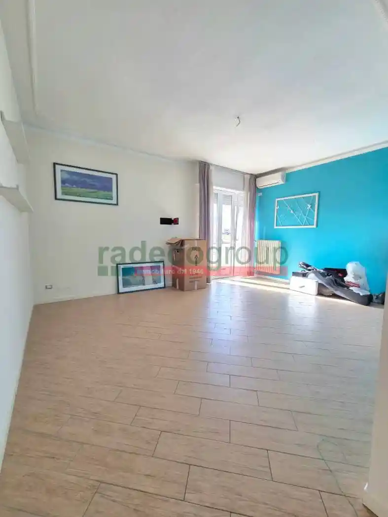 Appartamento in vendita a Livorno