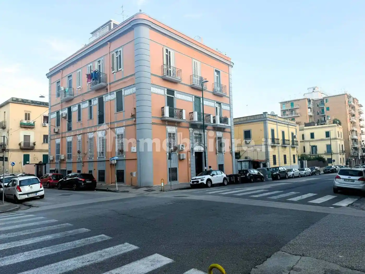 Appartamento in vendita a Napoli