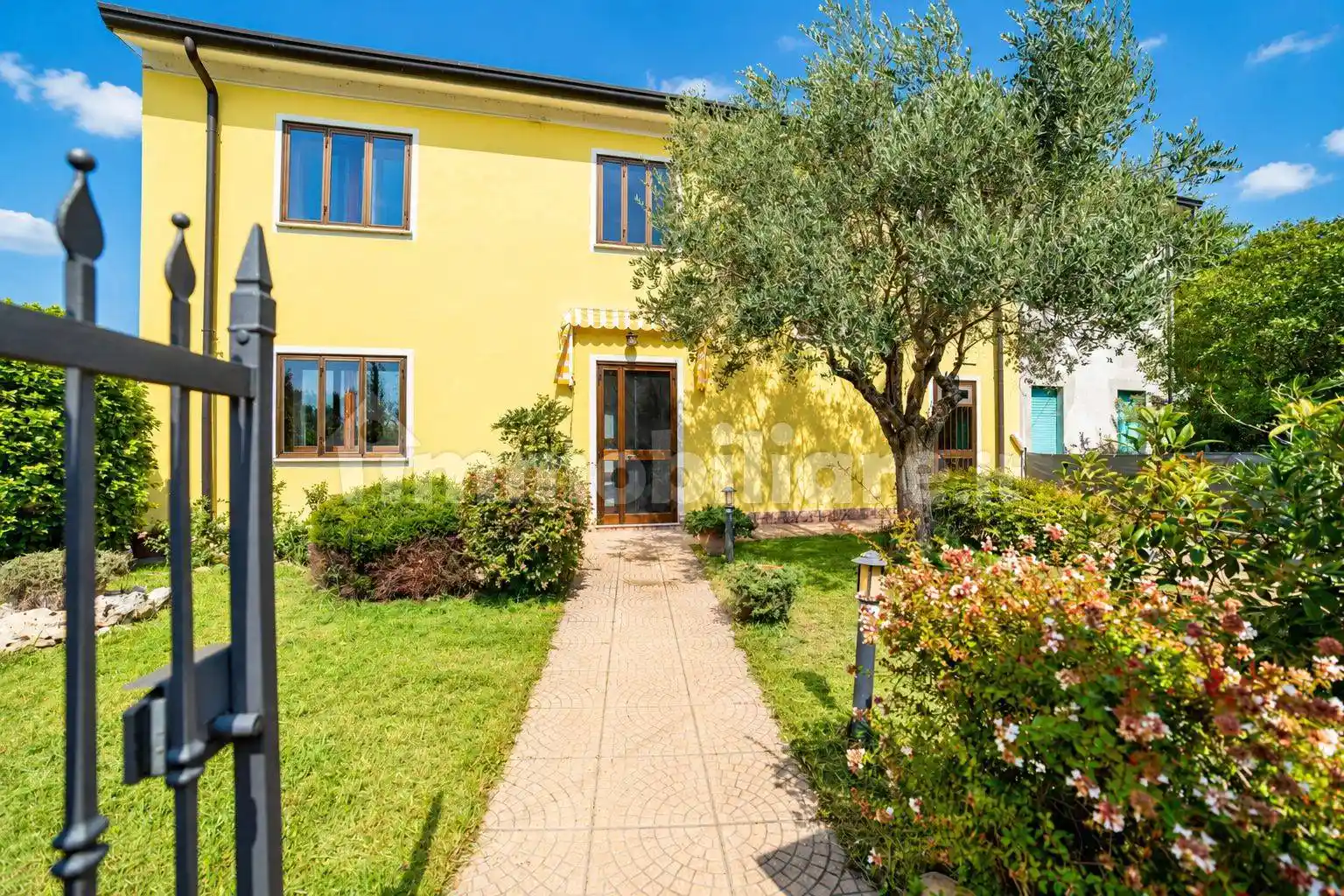 Villa in vendita a Villimpenta