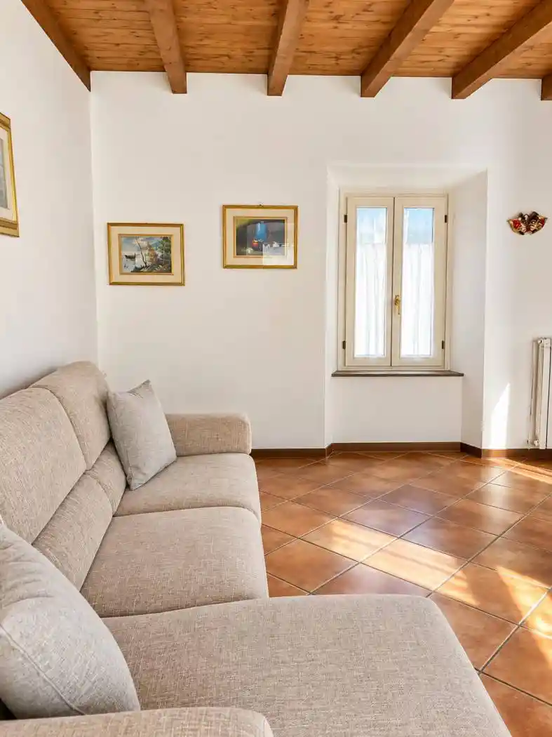 Appartamento in affitto a Tradate