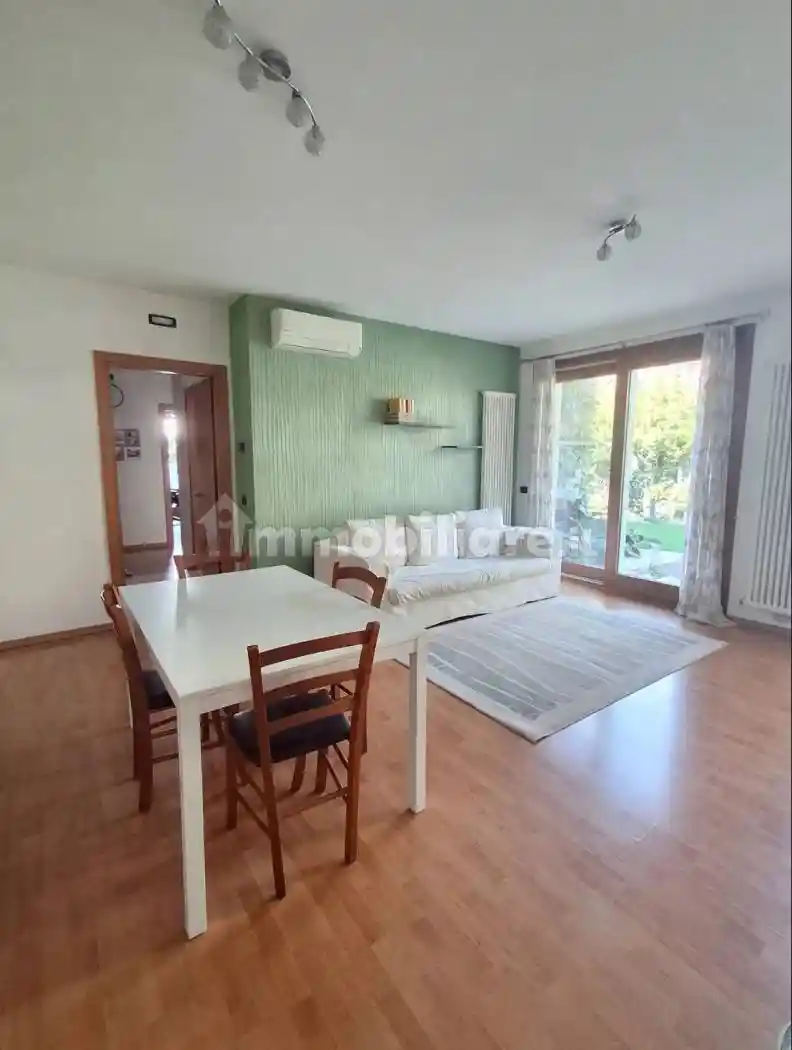 Appartamento in vendita a Loria