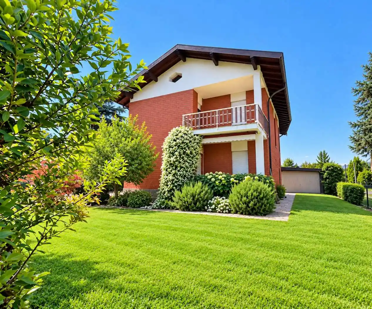 Villa in vendita a Cucciago
