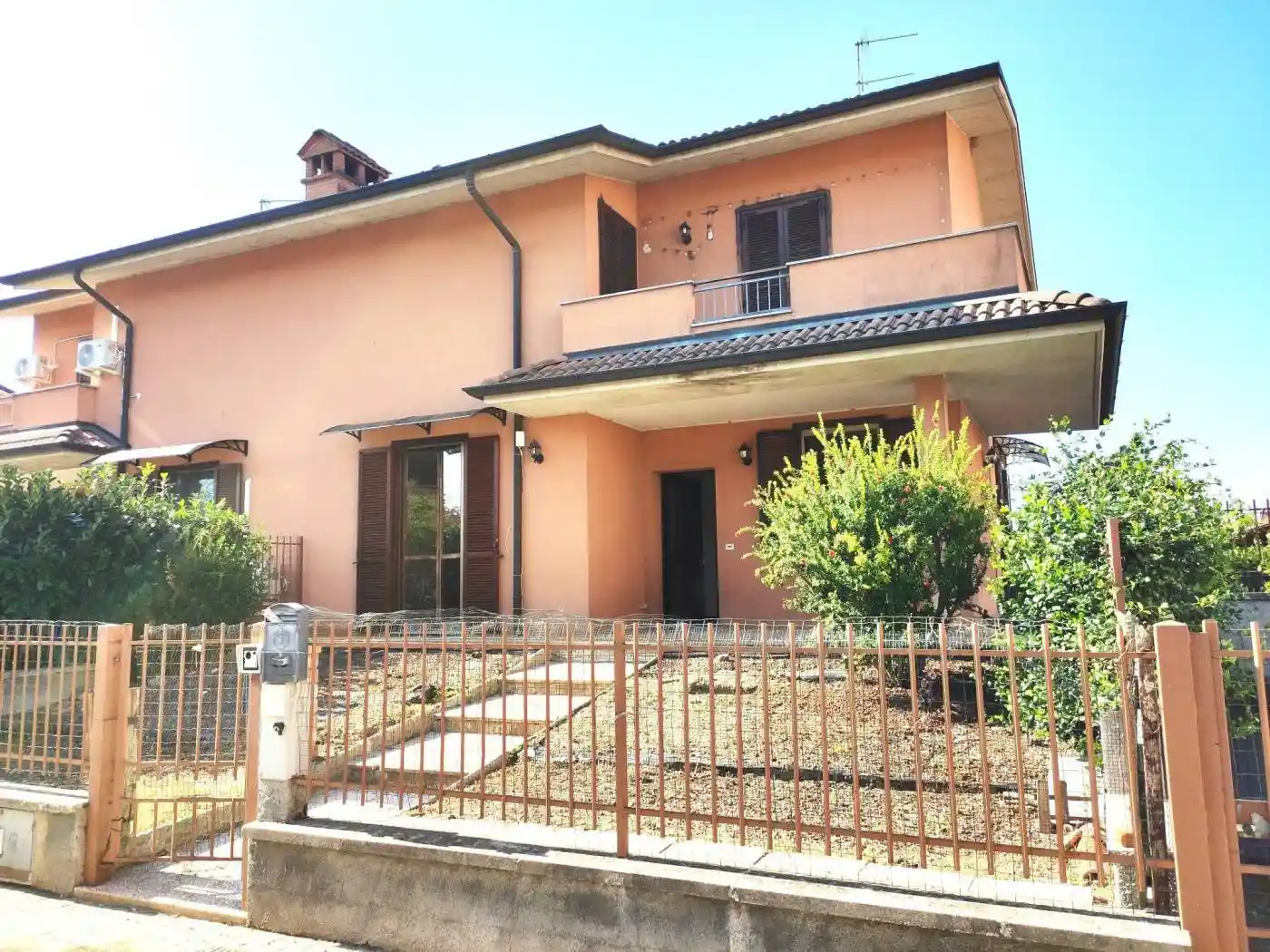 Villa in vendita a Cura Carpignano