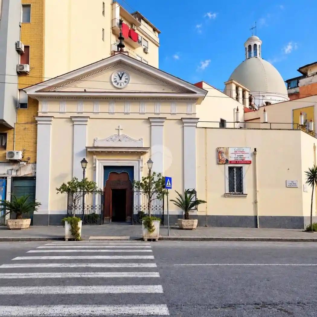 Appartamento in vendita a Napoli