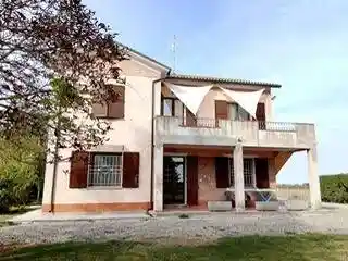 Villa in vendita a Argenta