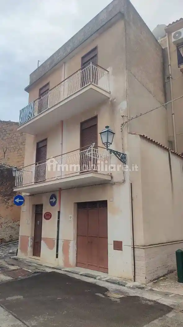 Casa indipendente in vendita a Sambuca di Sicilia