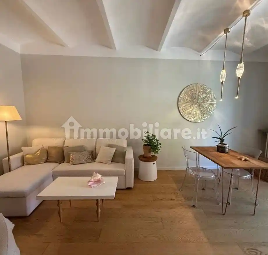Appartamento in vendita a Fiesole