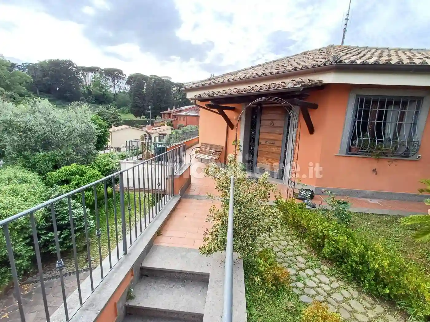 Villa - foto 2