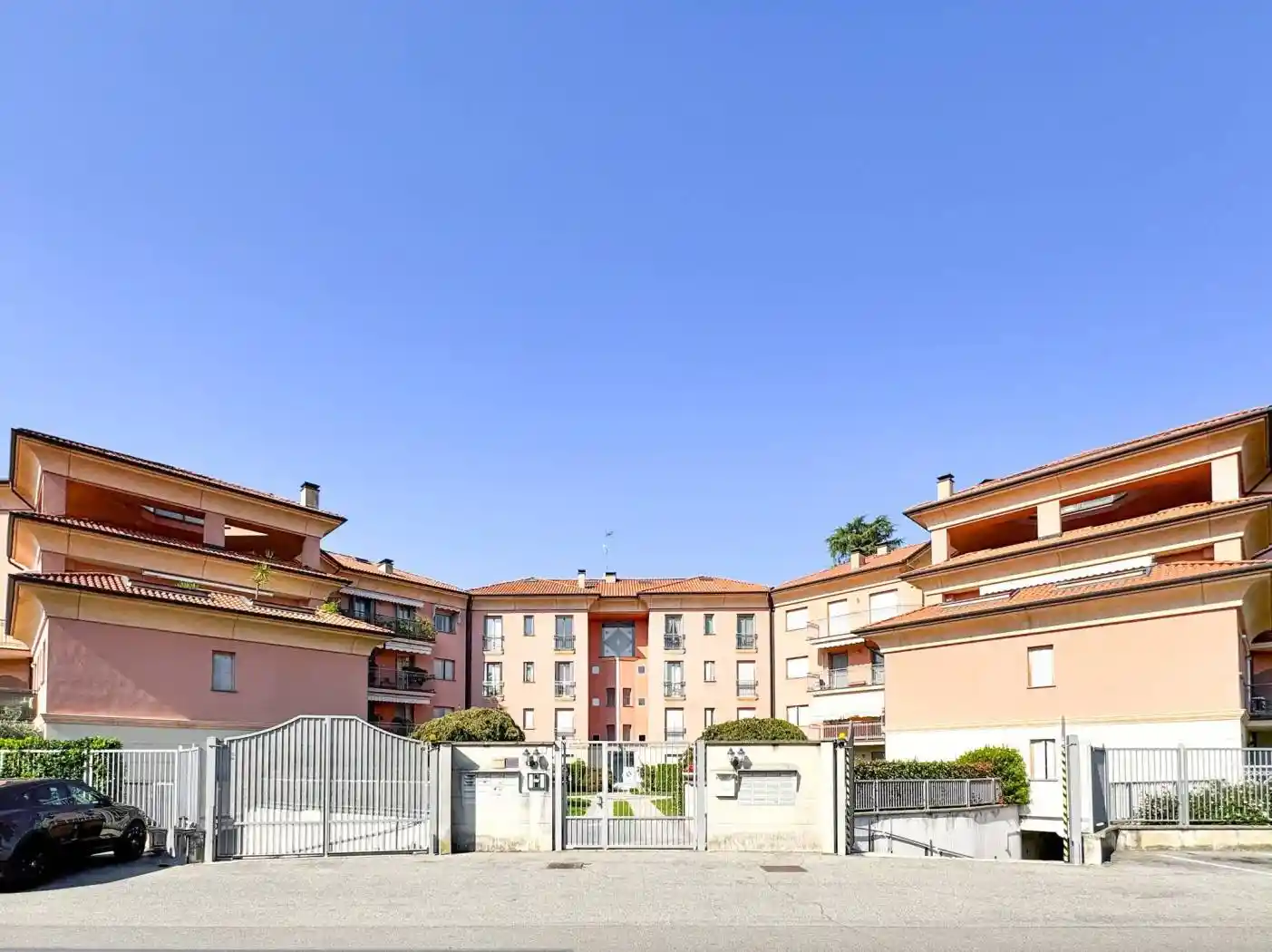 Appartamento in vendita a Lonate Pozzolo