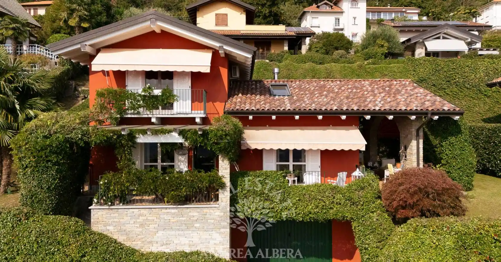 Villa in vendita a Colazza