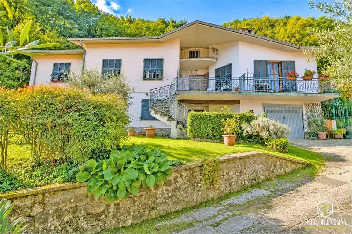 Villa in vendita a Pontremoli