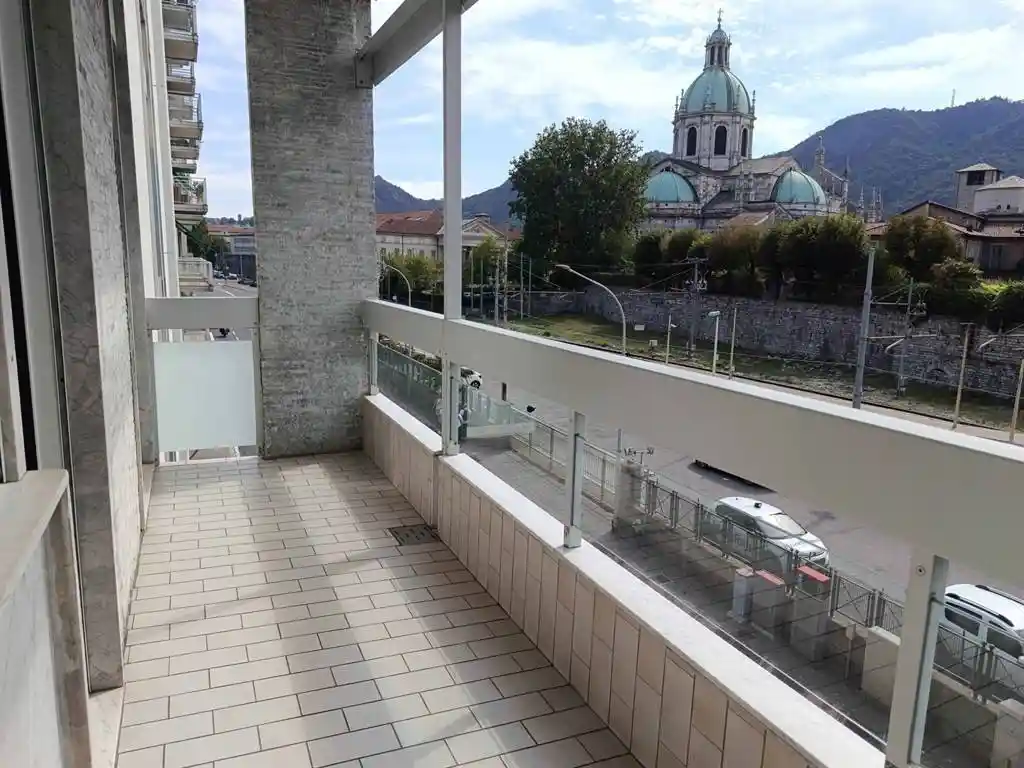Appartamento in vendita a Como