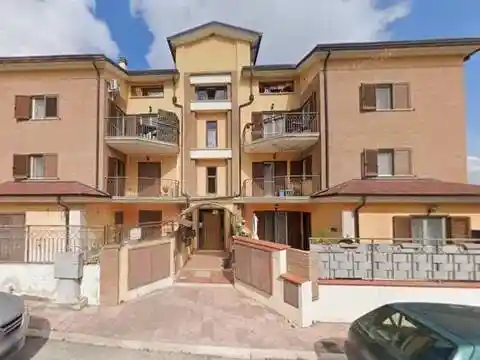 Appartamento in vendita a Castelluccio dei Sauri