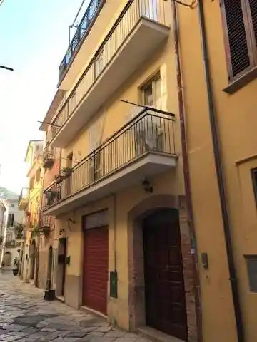 Casa indipendente in vendita a Fondi