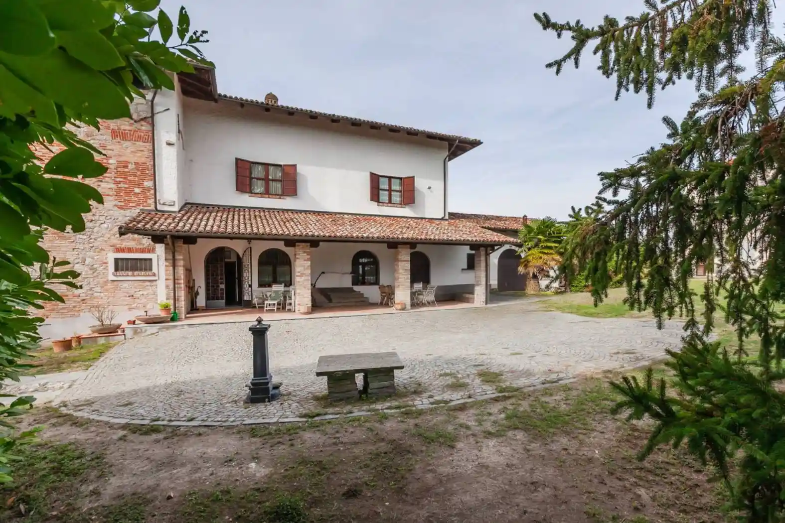 Villa in vendita a Serralunga di Crea