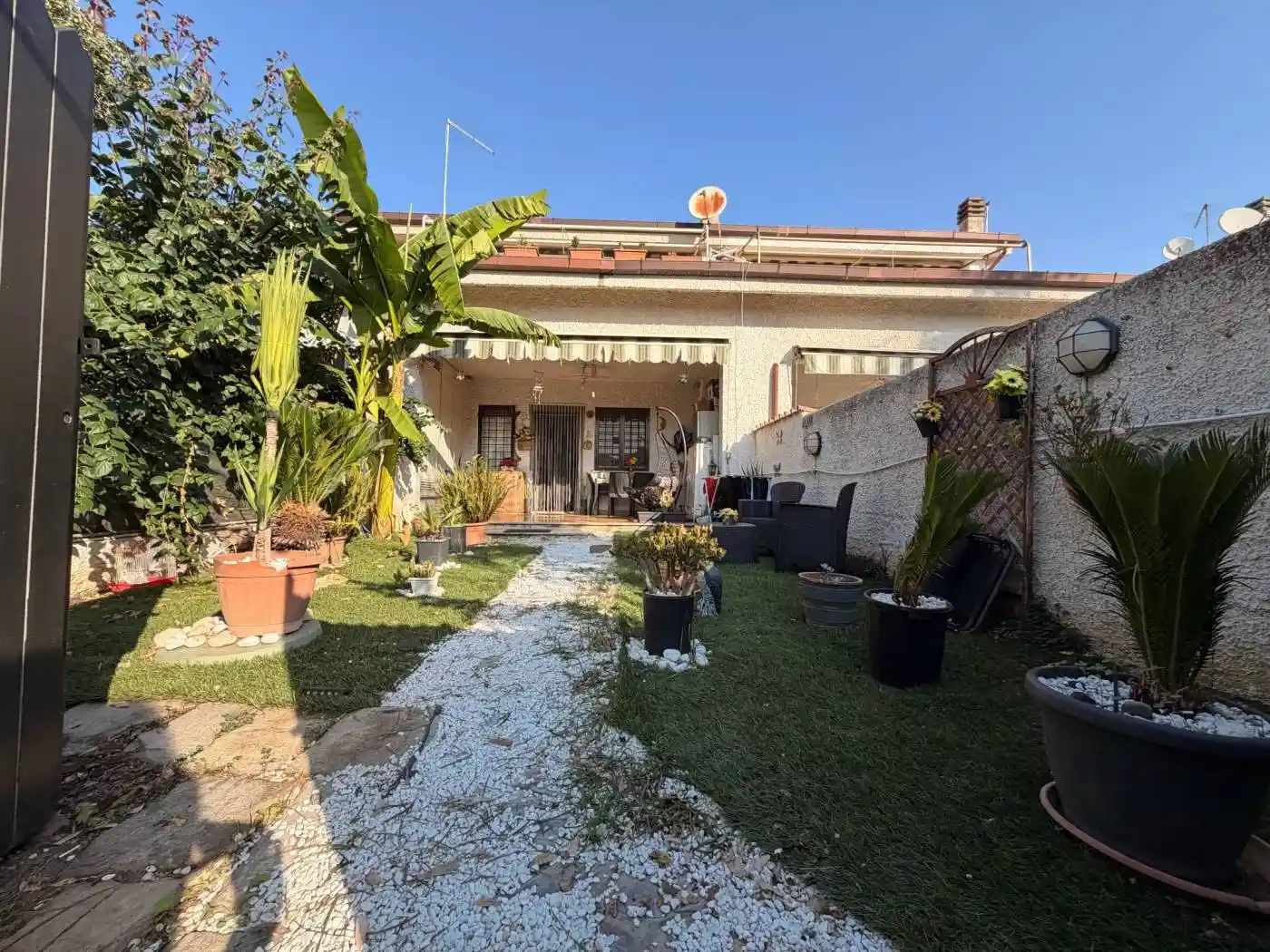 Villa in vendita a Ardea