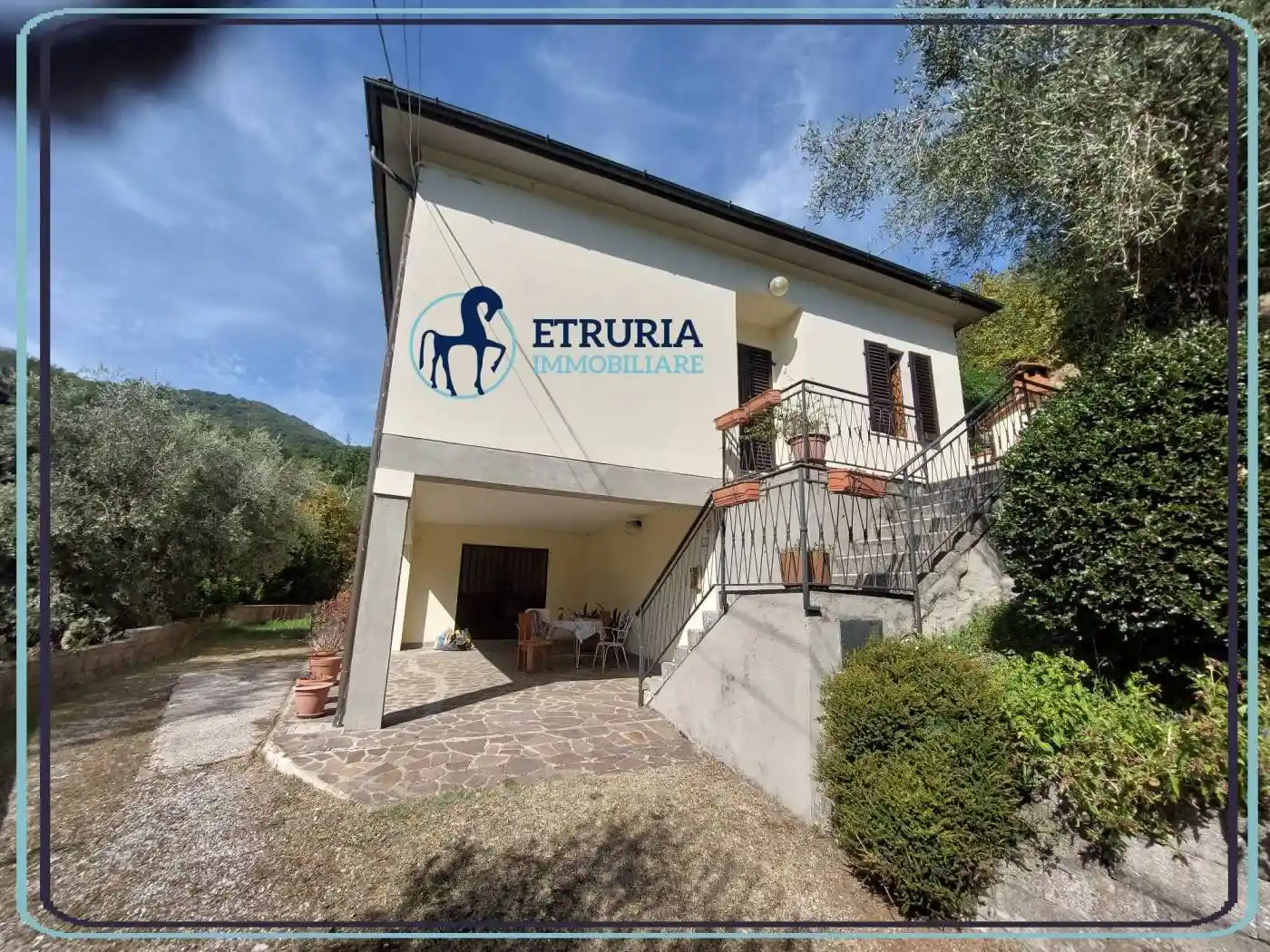 Casa indipendente in vendita a Pistoia