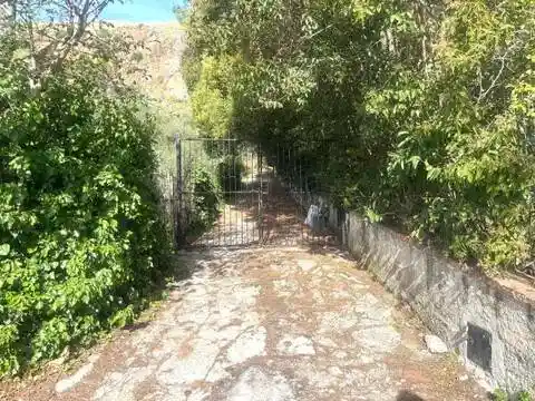 Rustico - Casale in vendita a Montelepre