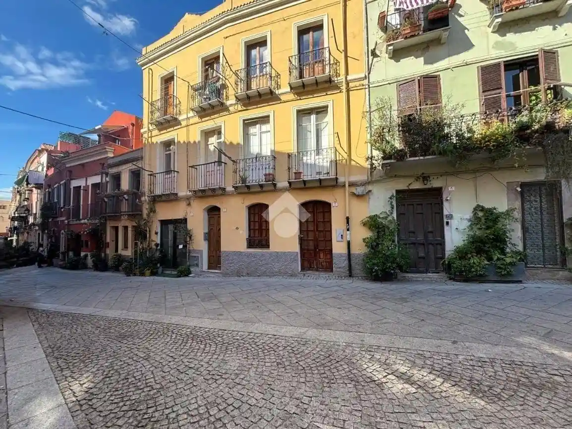 Appartamento in vendita a Cagliari