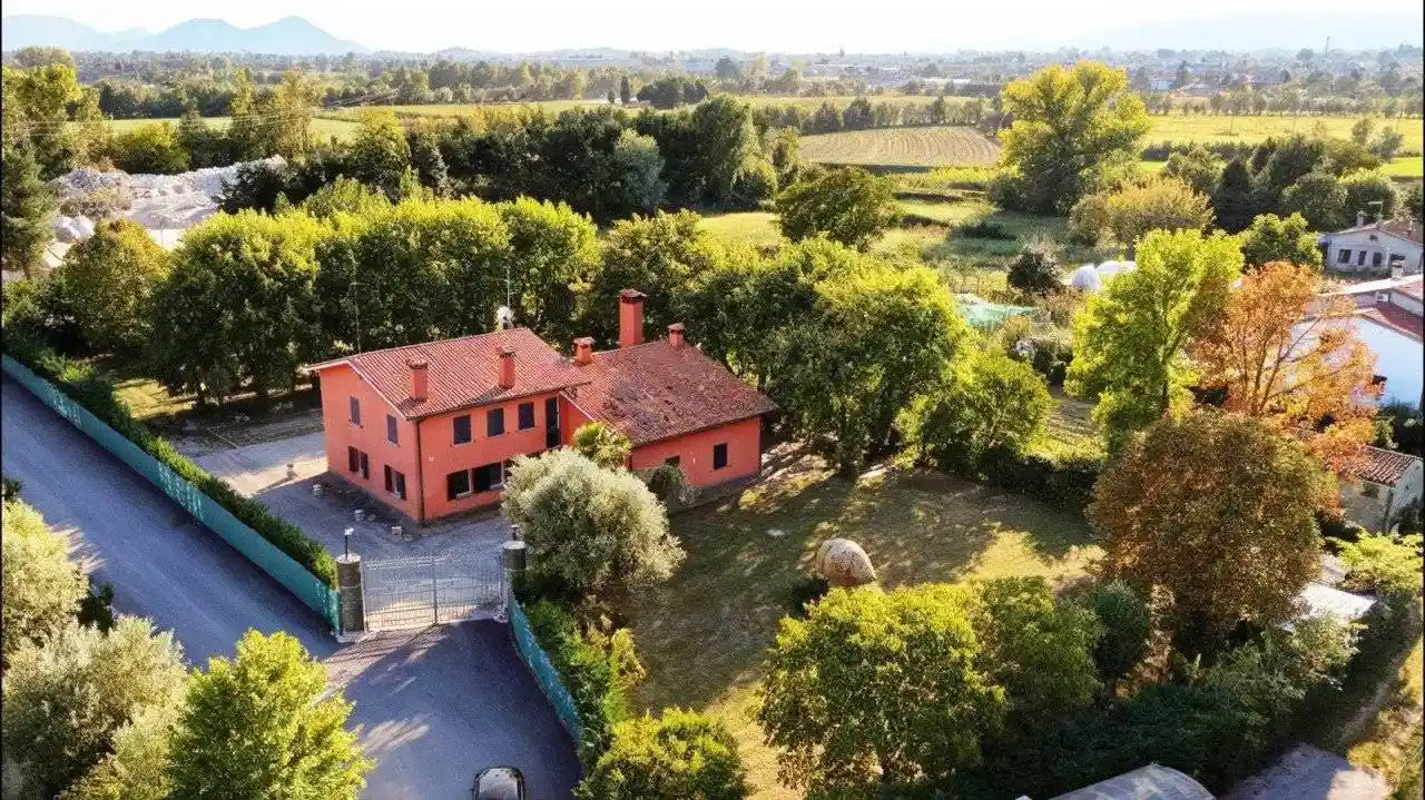 Villa in vendita a Camisano Vicentino