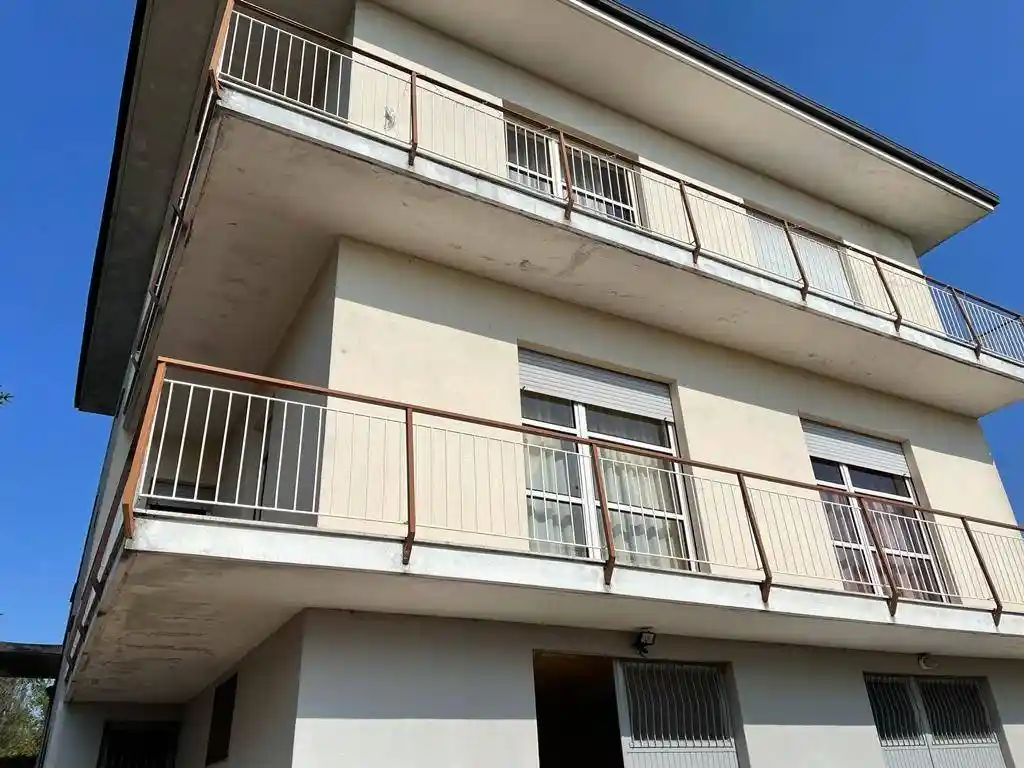 Appartamento in affitto a Oleggio