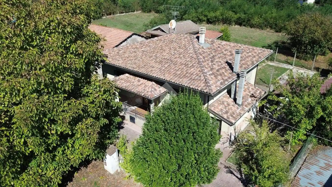 Villa in vendita a Valmontone