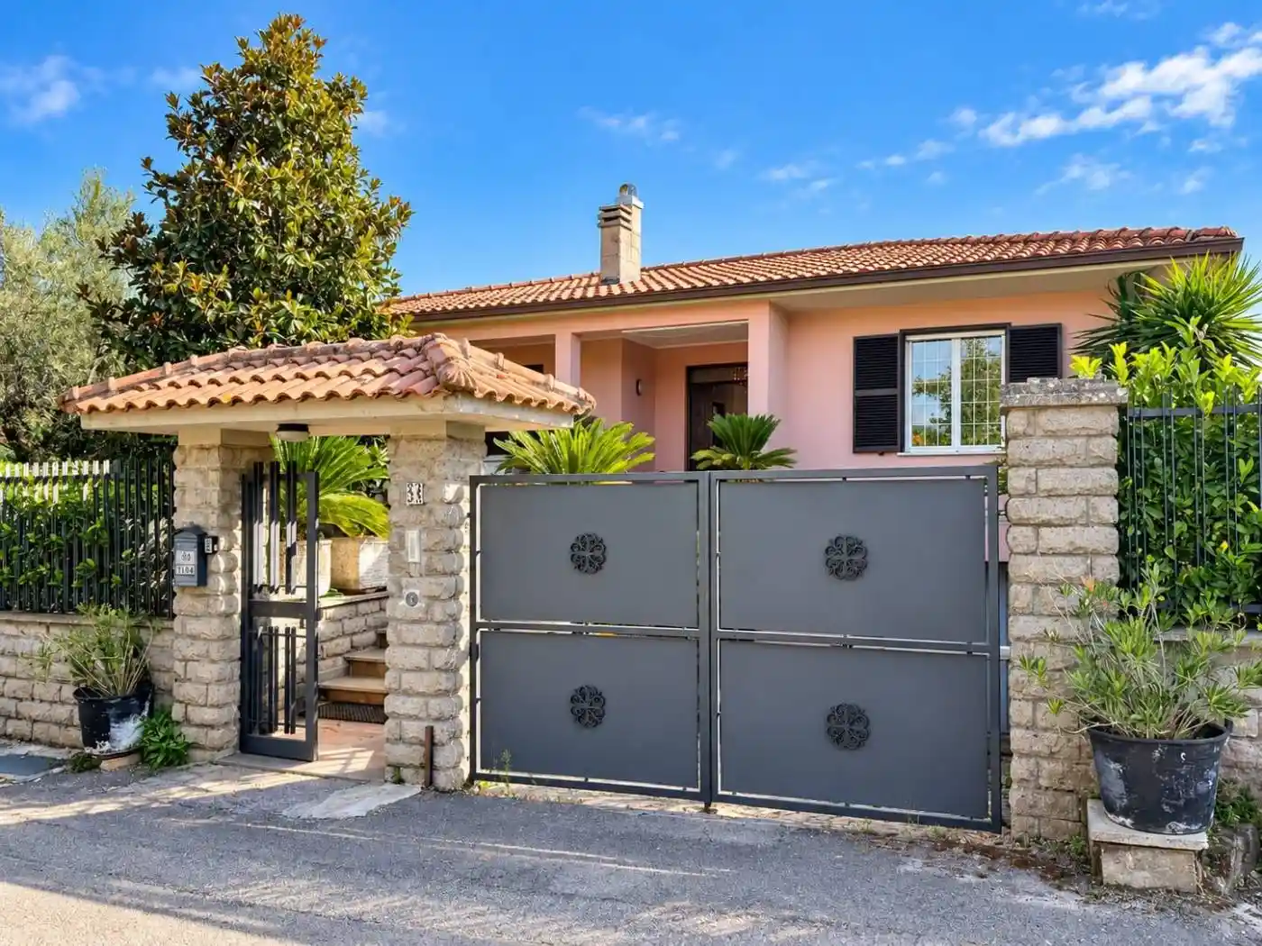 Villa in vendita a Capodimonte