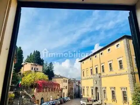 Palazzo - Edificio in vendita a Acquapendente