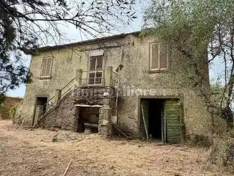 Rustico - Casale in vendita a Viterbo