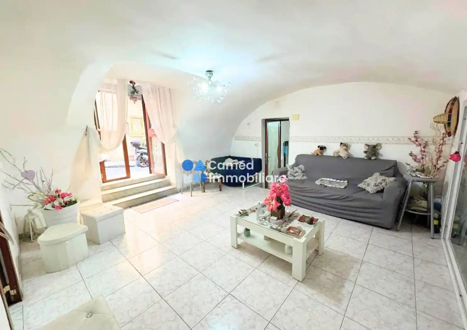 Appartamento in vendita a Napoli