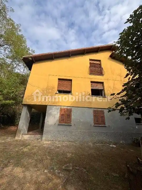 Rustico - Casale in vendita a Bosio