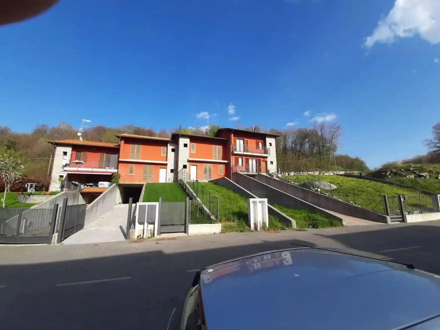 Villa in vendita a Proserpio