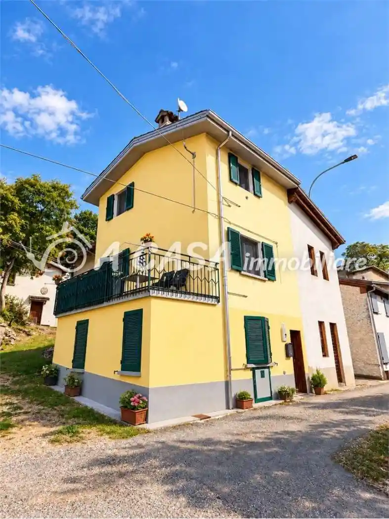 Casa indipendente in vendita a Salsomaggiore Terme