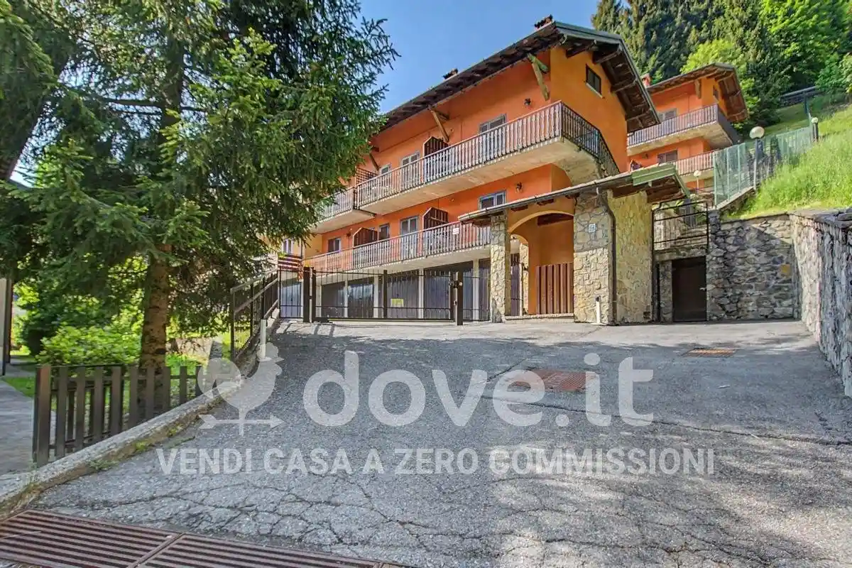 Appartamento in vendita a Oneta