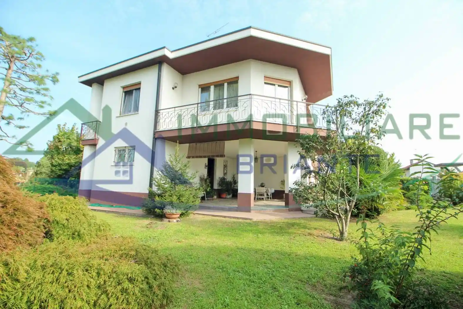Villa in vendita a Somma Lombardo
