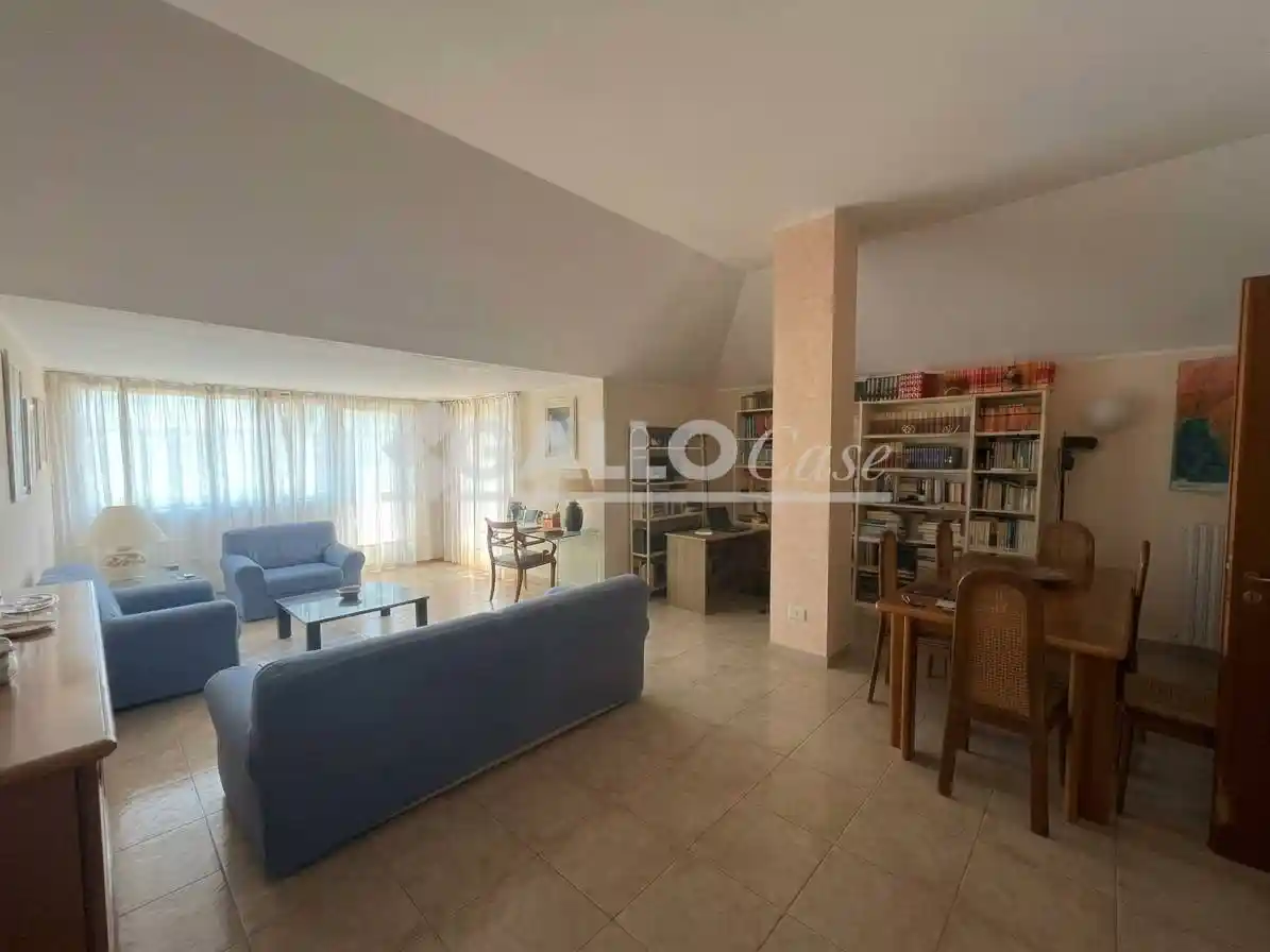 Appartamento in vendita a Carolei