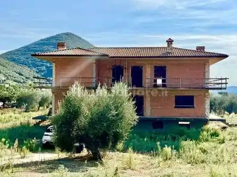 Villa in vendita a Sonnino