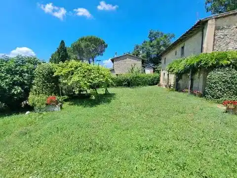 Villa in vendita a Scarperia e San Piero