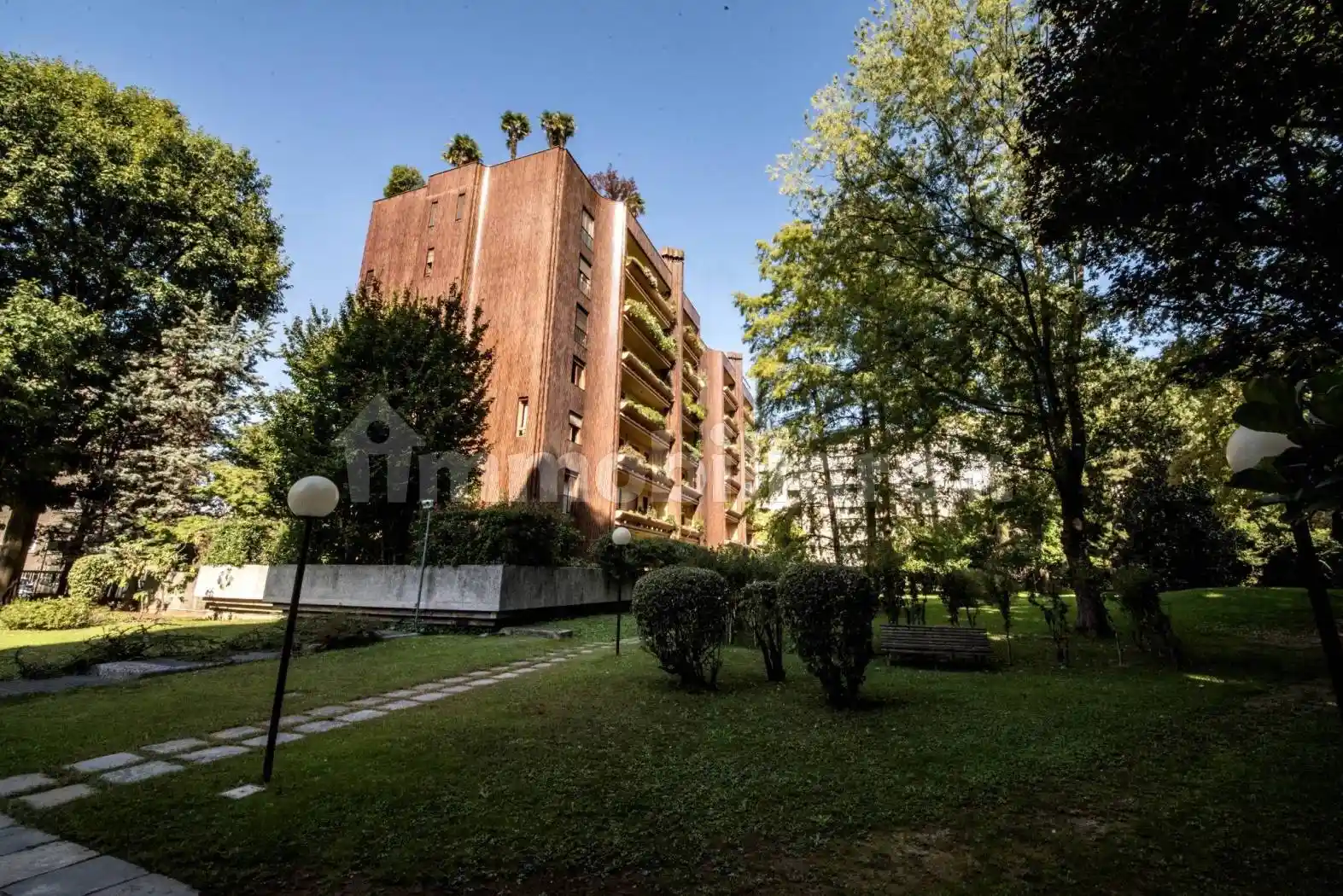 Appartamento in vendita a Monza