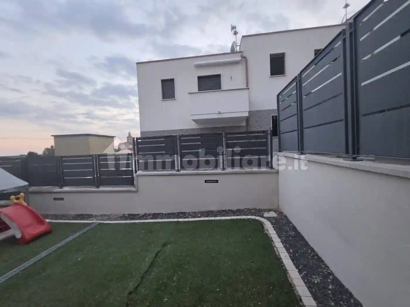 Villetta a schiera - foto 2