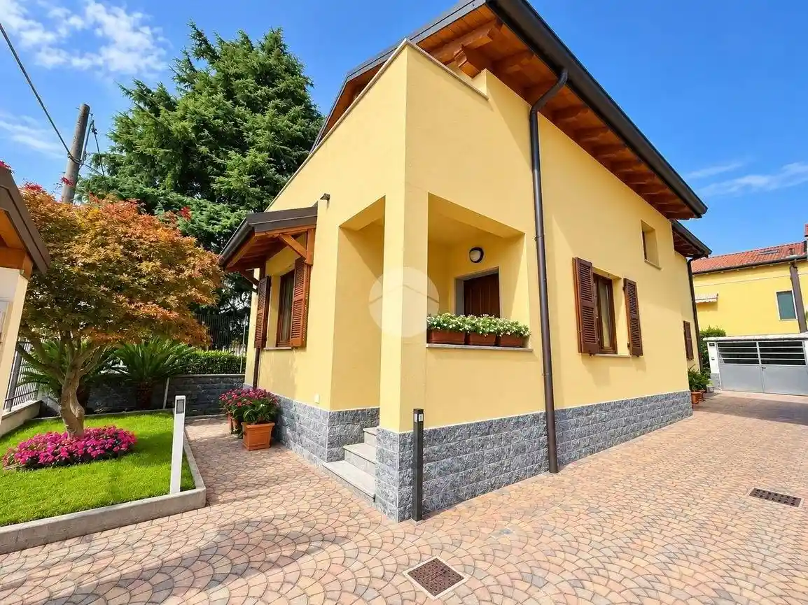 Villa in vendita a Cormano
