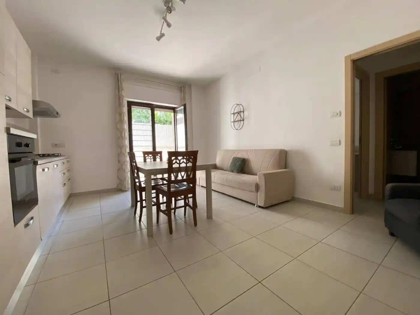 Appartamento in affitto a Aversa