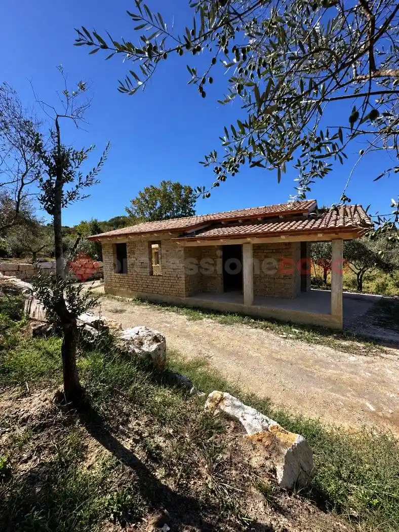 Rustico - Casale in vendita a Minturno