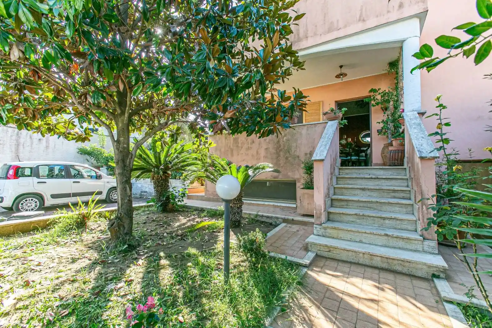 Villa in vendita a Anzio