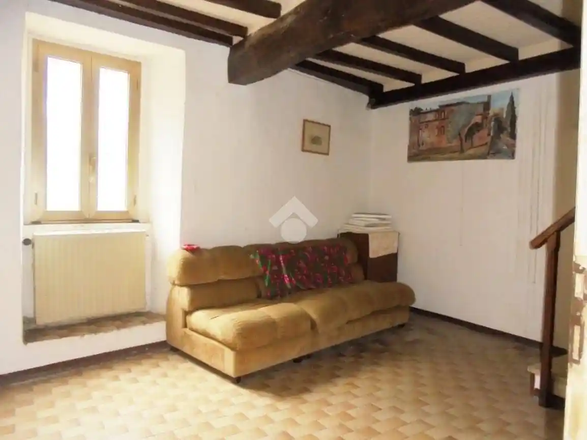 Casa indipendente in vendita a Montecastrilli