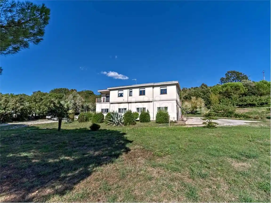 Casa indipendente in vendita a Castelnuovo di Val di Cecina